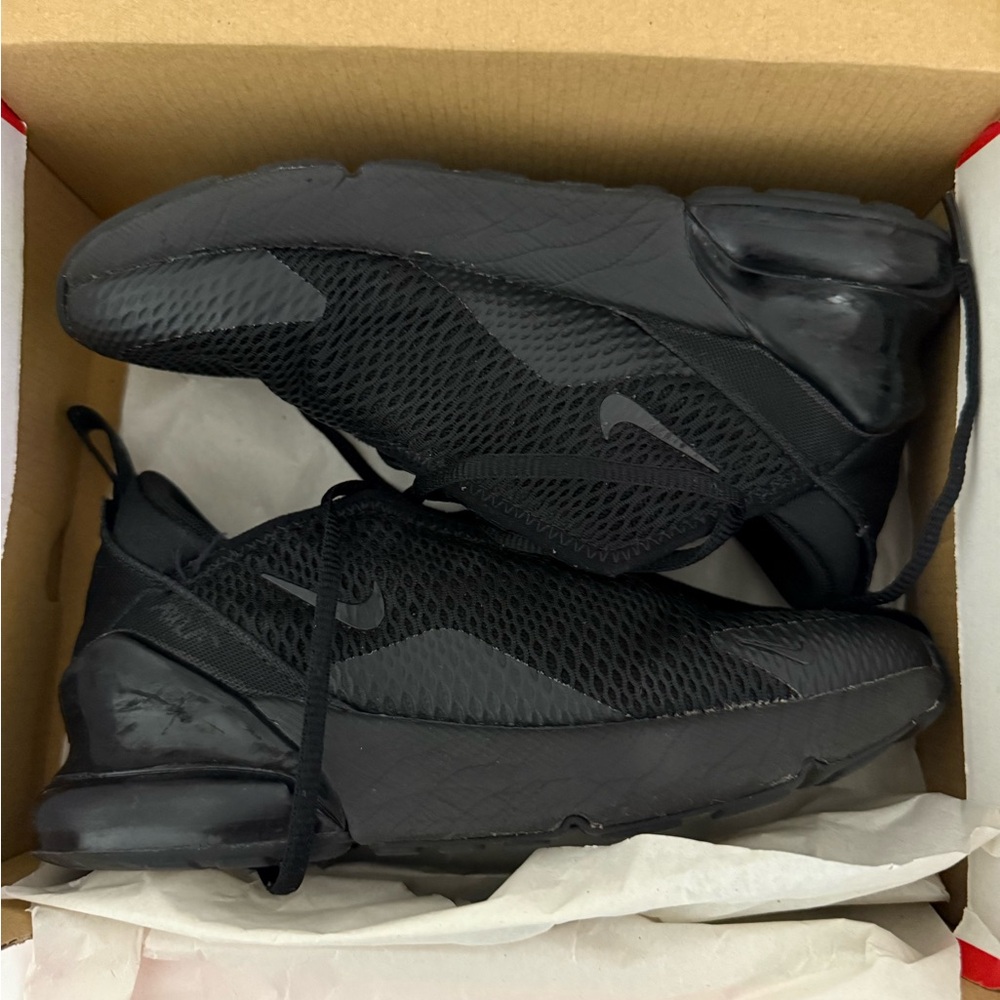 Kids air max 270